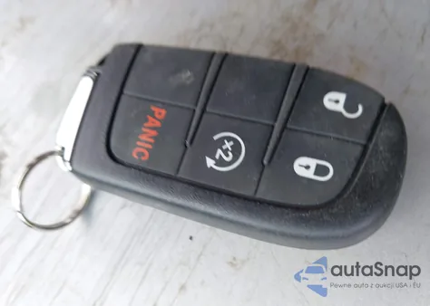 2025 Jeep Compass Latitude 4X4 z USA, uszkodzony, nr VIN 3C4NJDBN4ST553209